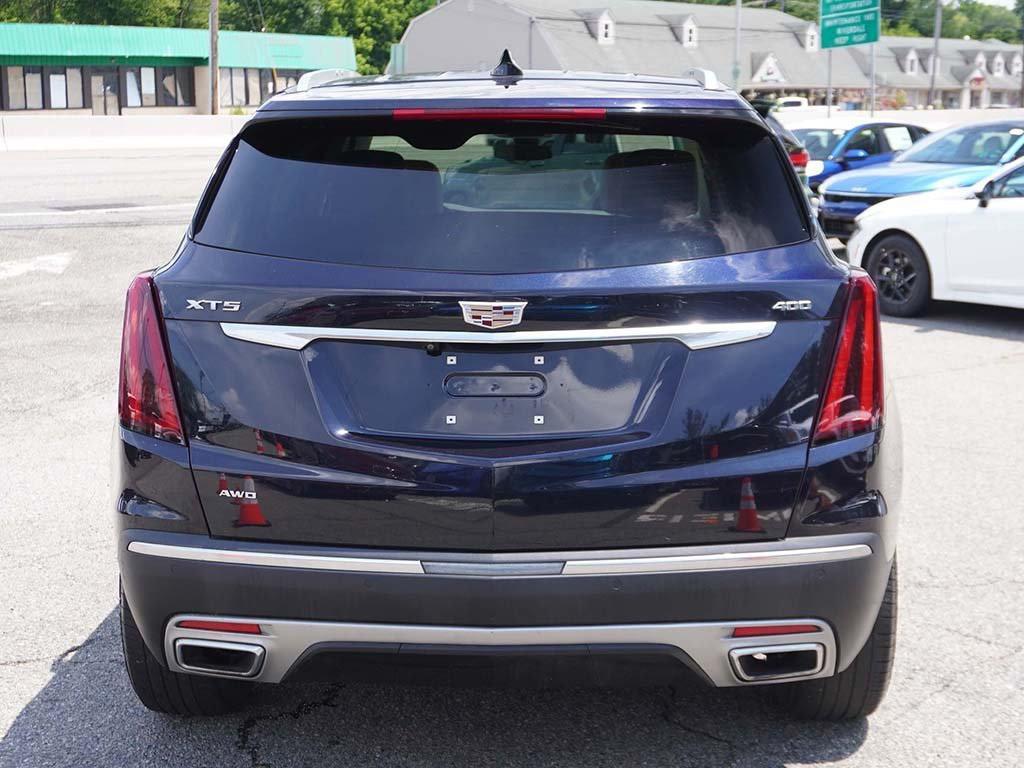 used 2022 Cadillac XT5 car, priced at $25,595