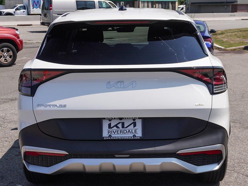used 2023 Kia Sportage Hybrid car, priced at $20,690