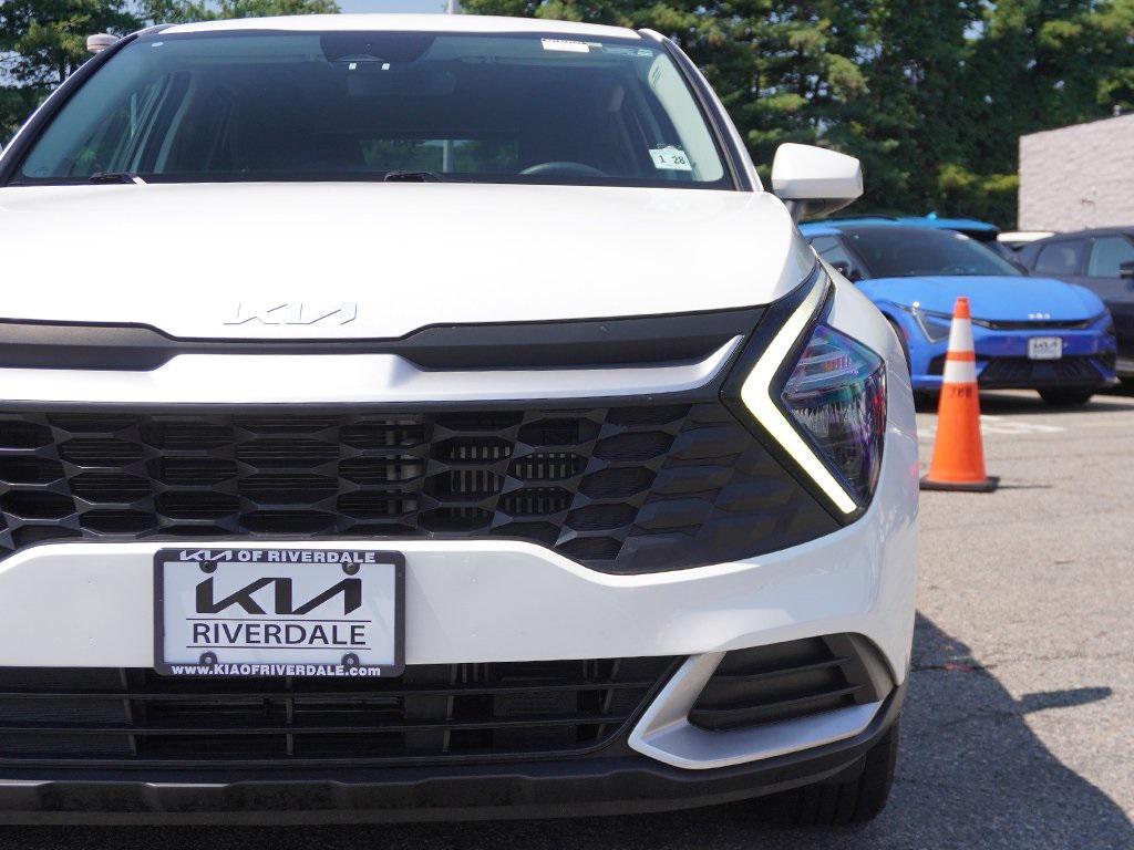 used 2023 Kia Sportage Hybrid car, priced at $20,690
