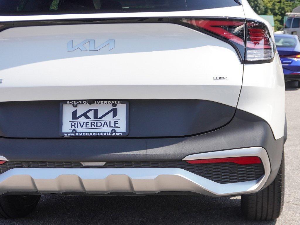 used 2023 Kia Sportage Hybrid car, priced at $20,690