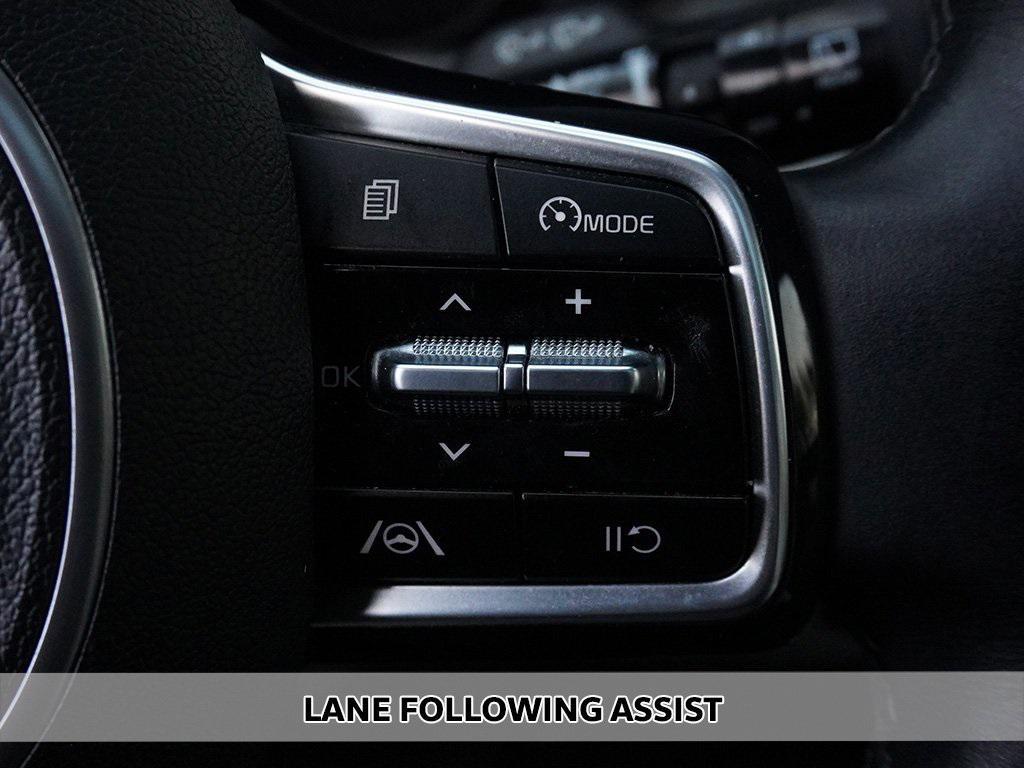 used 2022 Kia Sorento car, priced at $23,299