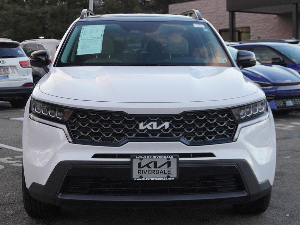 used 2022 Kia Sorento car, priced at $23,299