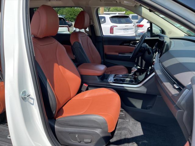 used 2024 Kia Carnival car, priced at $33,990