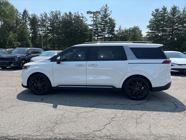 used 2024 Kia Carnival car, priced at $33,990