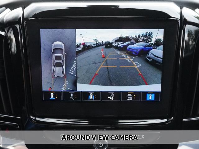 used 2022 Chevrolet Traverse car, priced at $34,690