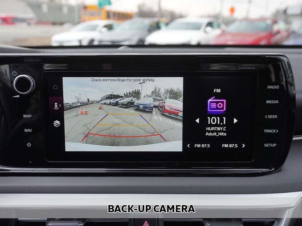 used 2022 Kia K5 car