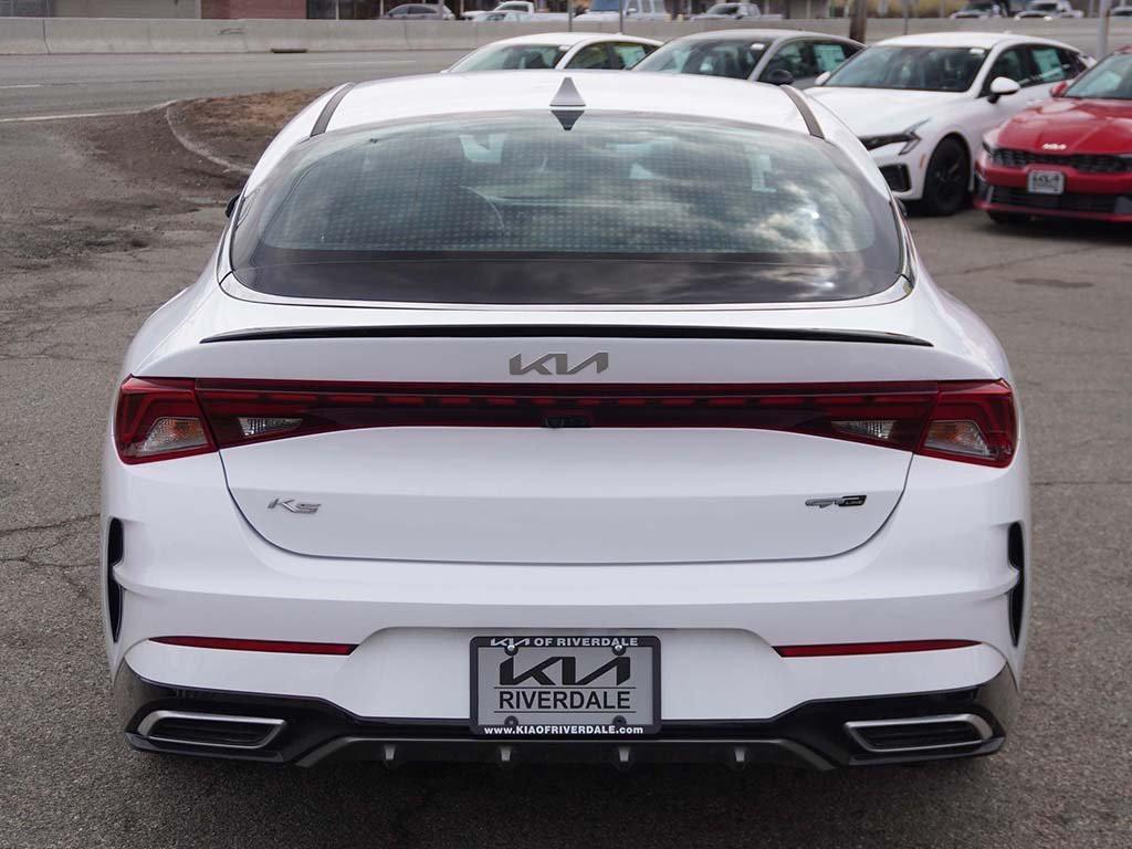 used 2022 Kia K5 car