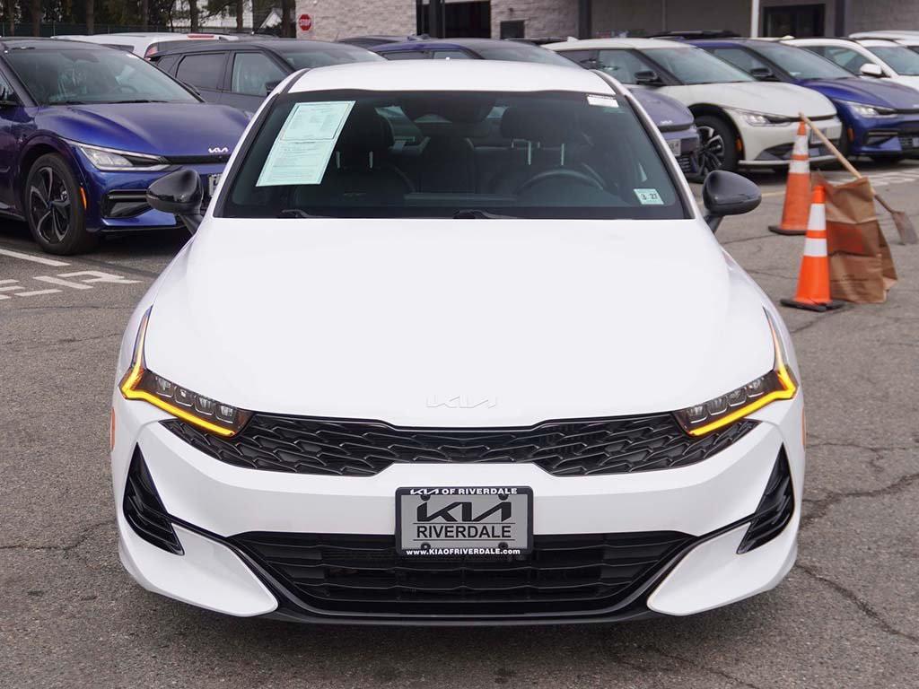 used 2022 Kia K5 car