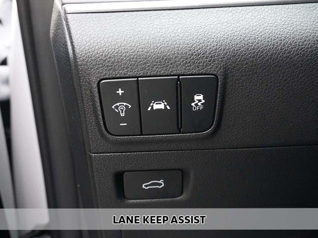 used 2022 Kia K5 car