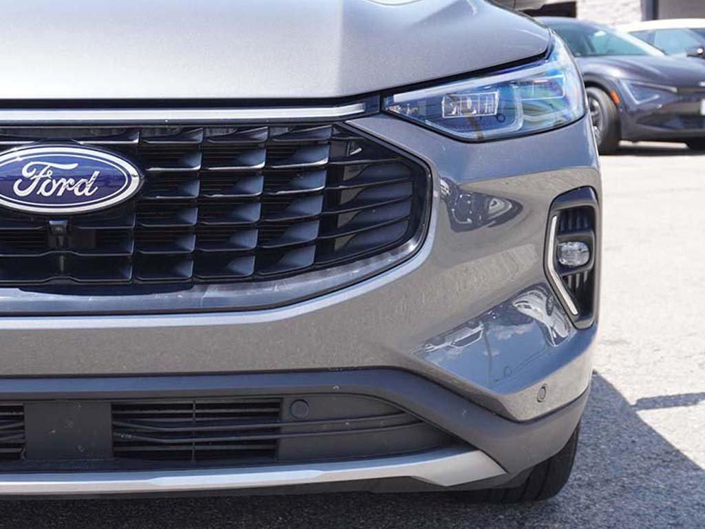 used 2023 Ford Escape car, priced at $21,995
