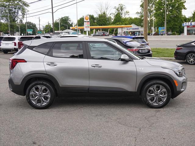 used 2024 Kia Seltos car, priced at $20,490