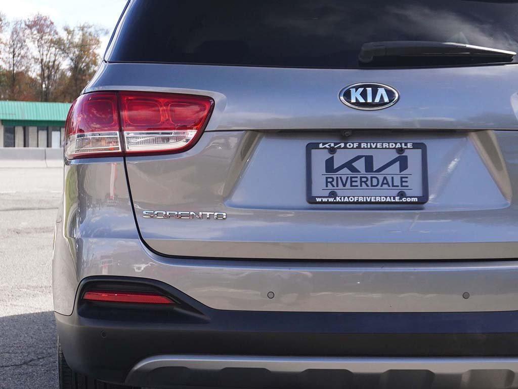 used 2018 Kia Sorento car, priced at $14,490