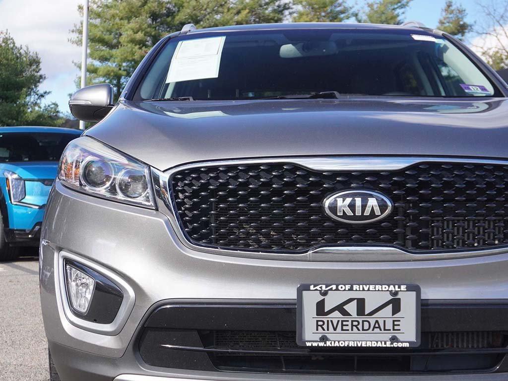 used 2018 Kia Sorento car, priced at $14,490