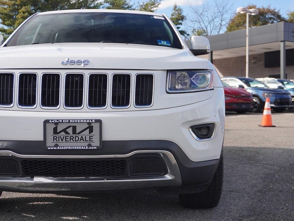 used 2014 Jeep Grand Cherokee car, priced at $11,279