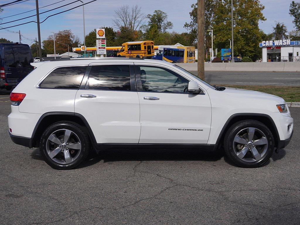 used 2014 Jeep Grand Cherokee car, priced at $11,279