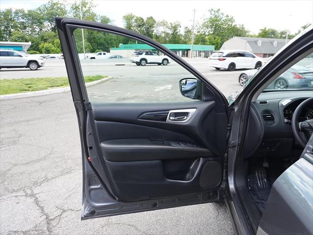 used 2020 Nissan Pathfinder car, priced at $18,390