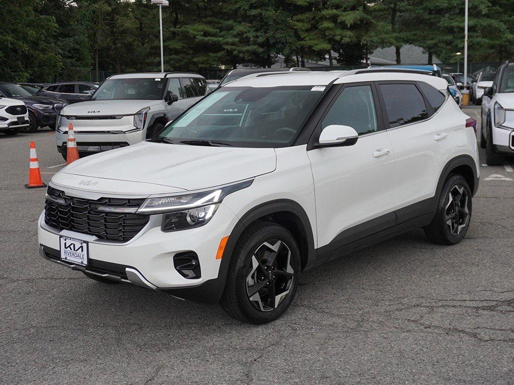 used 2025 Kia Seltos car, priced at $25,290