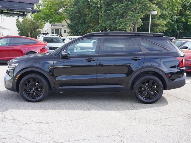 used 2022 Kia Sorento car, priced at $22,995