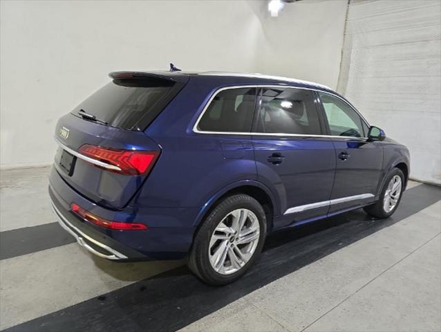 used 2022 Audi Q7 car, priced at $40,490