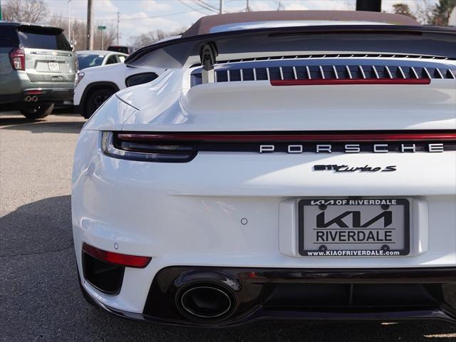 used 2021 Porsche 911 car, priced at $220,238