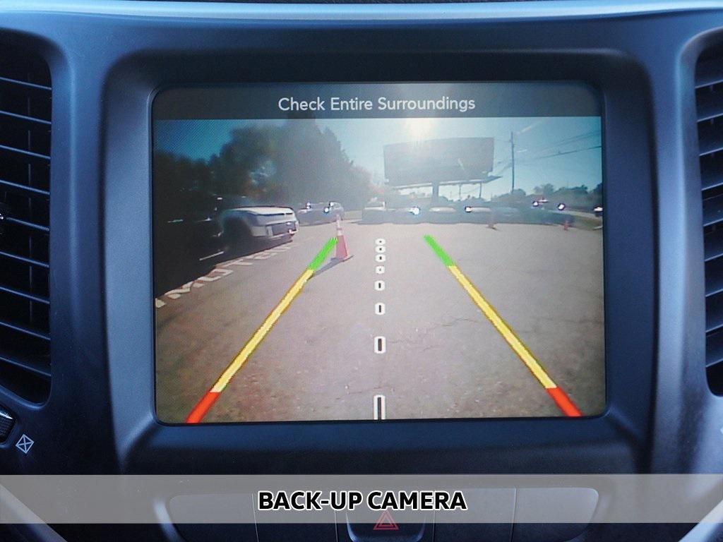 used 2014 Jeep Cherokee car, priced at $9,399