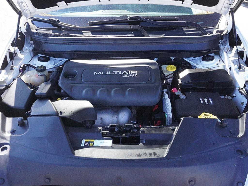 used 2014 Jeep Cherokee car, priced at $9,399