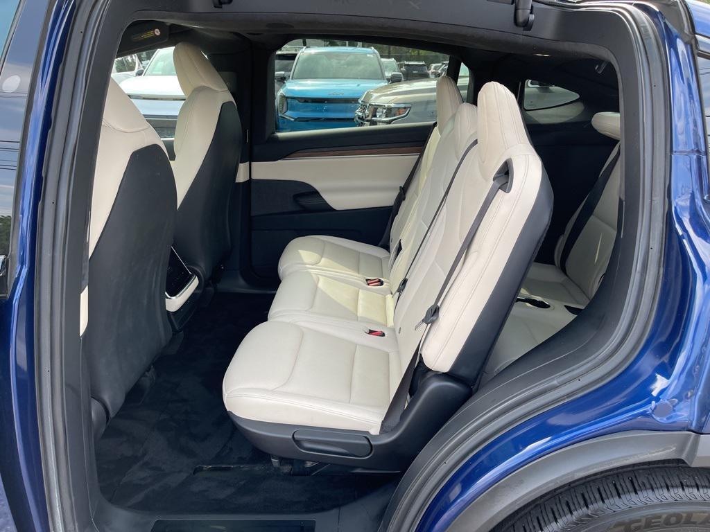 used 2022 Tesla Model X car, priced at $40,890