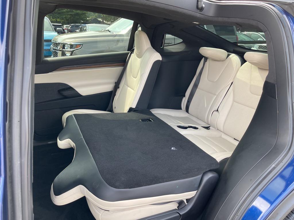 used 2022 Tesla Model X car, priced at $40,890