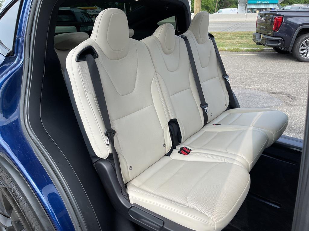 used 2022 Tesla Model X car, priced at $40,890