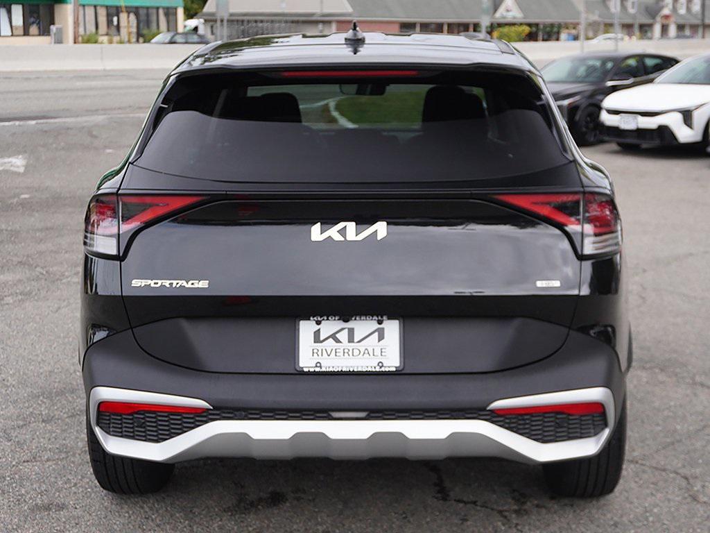 used 2023 Kia Sportage Hybrid car, priced at $20,490