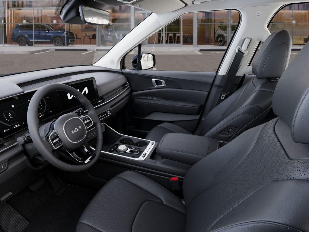 new 2025 Kia Carnival Hybrid car, priced at $51,385