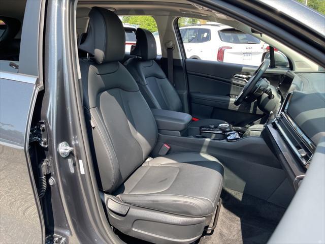 used 2024 Kia Sportage Hybrid car, priced at $31,290