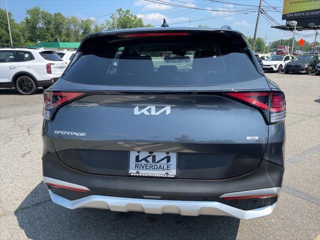 used 2024 Kia Sportage Hybrid car, priced at $31,290