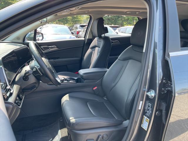 used 2024 Kia Sportage Hybrid car, priced at $31,290