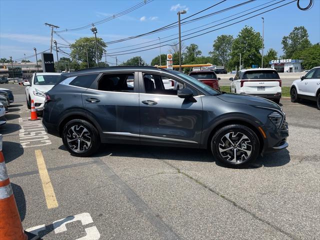 used 2024 Kia Sportage Hybrid car, priced at $31,290