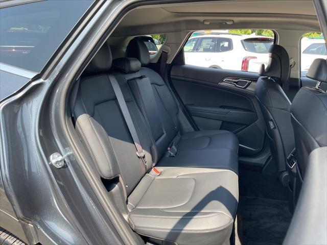 used 2024 Kia Sportage Hybrid car, priced at $31,290