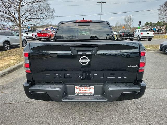 new 2025 Nissan Frontier car, priced at $40,600