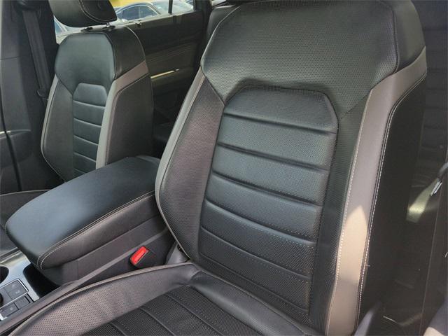 used 2021 Volkswagen Atlas Cross Sport car, priced at $25,999
