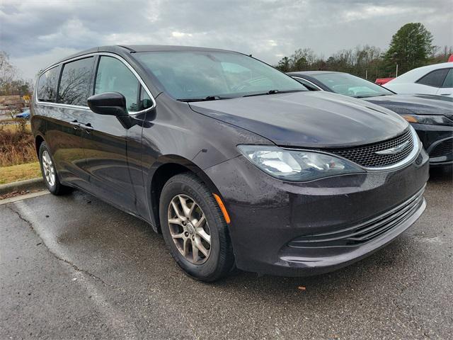 used 2017 Chrysler Pacifica car, priced at $12,989