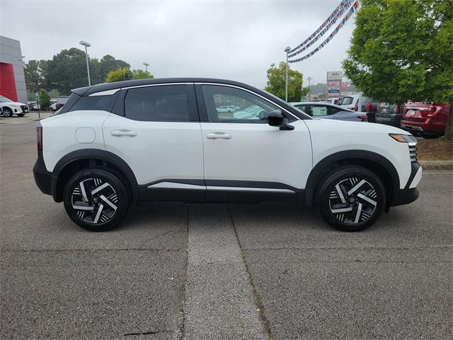 new 2025 Nissan Kicks car, priced at $26,395