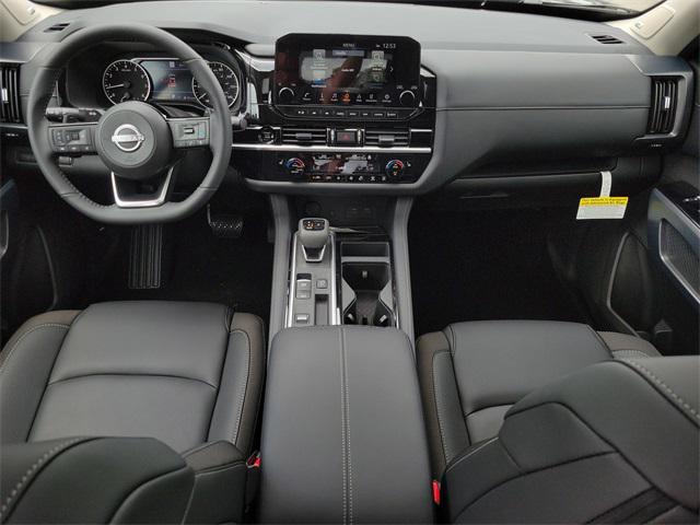 new 2025 Nissan Pathfinder car, priced at $47,555