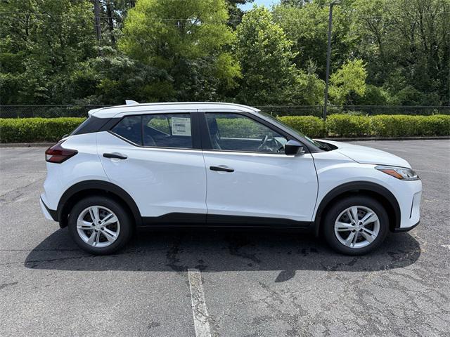 new 2025 Nissan Kicks car, priced at $23,850