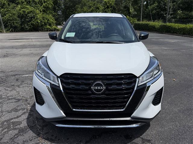 new 2025 Nissan Kicks car, priced at $23,850