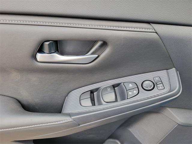 new 2025 Nissan Sentra car, priced at $23,745
