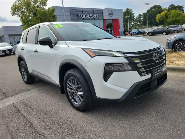 used 2024 Nissan Rogue car, priced at $24,989