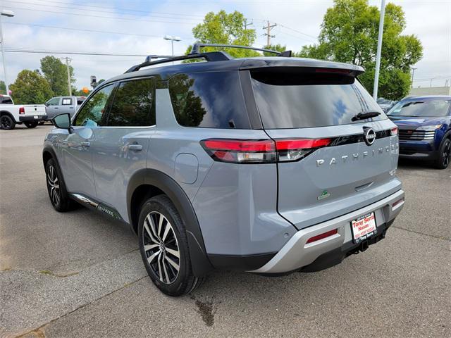 new 2025 Nissan Pathfinder car, priced at $51,945
