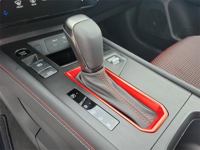 new 2025 Nissan Kicks car, priced at $29,850