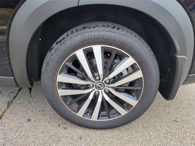new 2025 Nissan Pathfinder car, priced at $52,605