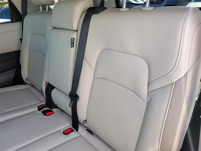 new 2025 Nissan Pathfinder car, priced at $40,525