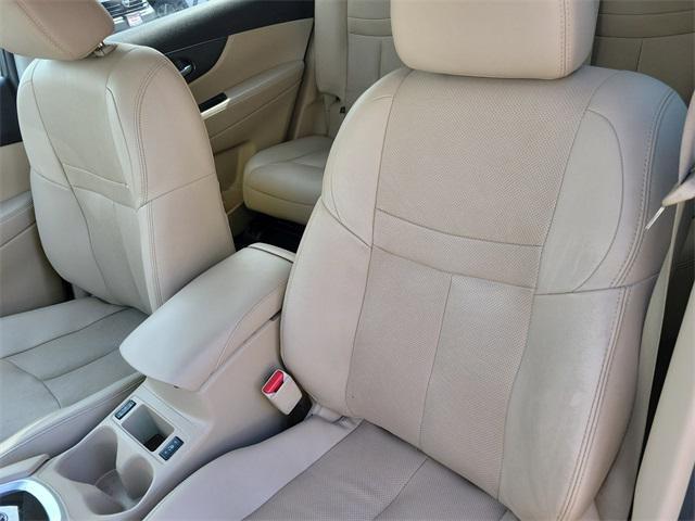 used 2016 Nissan Rogue car, priced at $9,959